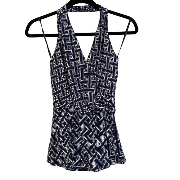 White House Black Market Basket Weave Printed Halter Top XS - Picture 9 of 9